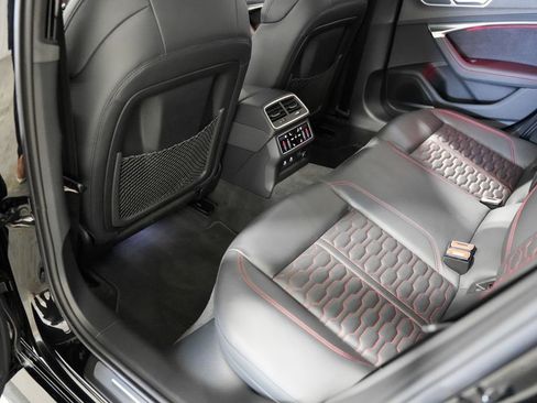 Used 2023 Audi RS 6 AWD/4WD image 27