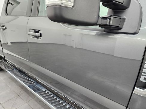 Used 2020 Ford F250 Lariat w/ Lariat Value Package image 24