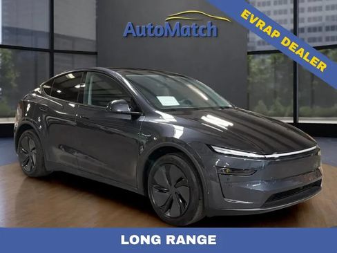Used 2026 Tesla Model Y Long Range RWD image 1