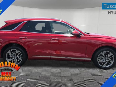 Used 2025 Genesis GV70 2.5T AWD/4WD image 9
