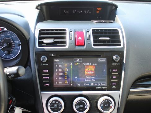 Used 2017 Subaru Crosstrek 2.0i Limited image 18