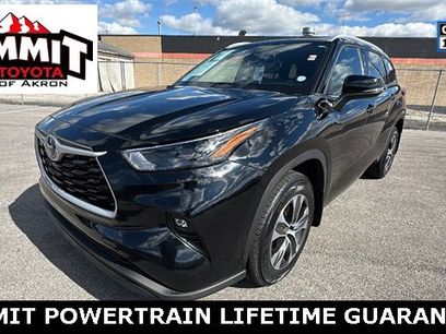 Used 2022 Toyota Highlander XLE