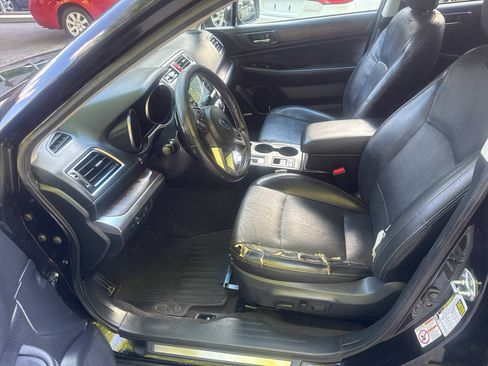 Used 2015 Subaru Outback 2.5i Limited w/ Popular Package #4 AWD/4WD image 11