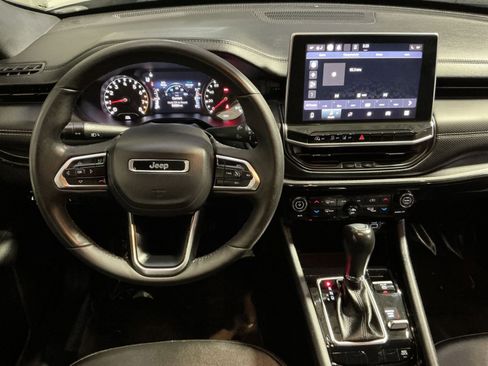 Used 2023 Jeep Compass Altitude w/ Convenience Group image 24