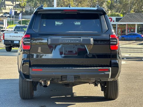 Used 2025 Toyota 4Runner SR5 image 4