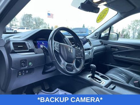 Used 2020 Honda Pilot Black Edition image 11