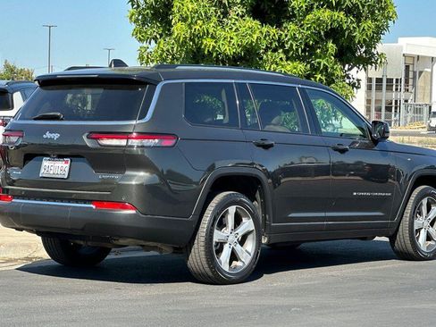 Used 2022 Jeep Grand Cherokee L Limited AWD/4WD image 4