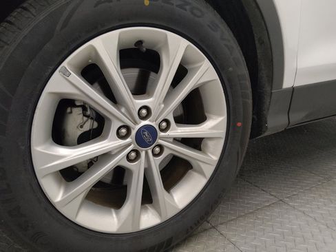 Used 2018 Ford Escape SE FWD image 31