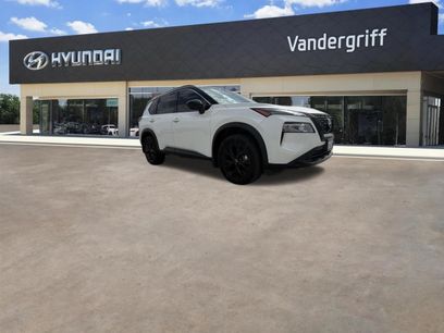 Used 2023 Nissan Rogue SV w/ SV Premium B Package