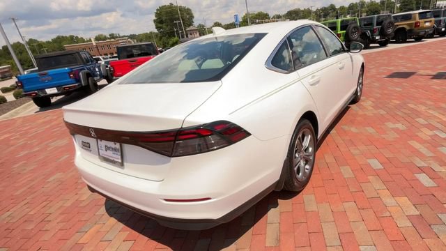 Certified 2024 Honda Accord EX image 9