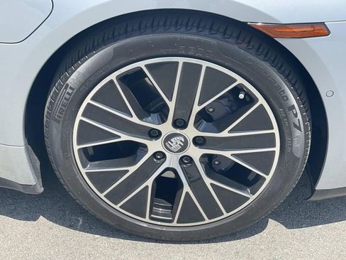Used 2021 Porsche Taycan RWD image 38