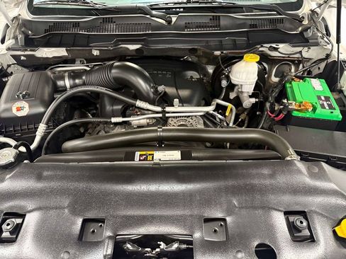Used 2019 RAM 1500 Express w/ Wheel & Sound Group AWD/4WD image 37