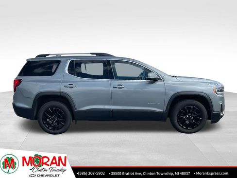 Used 2023 GMC Acadia SLT image 7