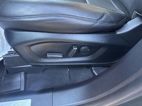 Used 2022 Ford Explorer Limited w/ Equipment Group 301A image 12