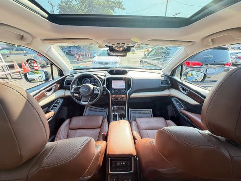 Used 2019 Subaru Ascent Touring w/ Popular Package #3 AWD/4WD image 30