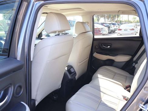 Used 2024 Honda HR-V EX-L image 36