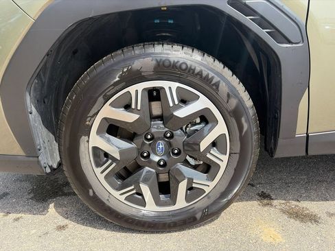 Certified 2025 Subaru Forester Premium AWD/4WD image 21
