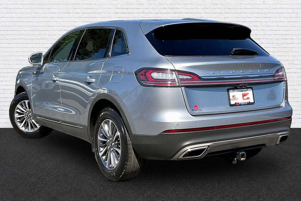 Used 2023 Lincoln Nautilus Reserve FWD image 4