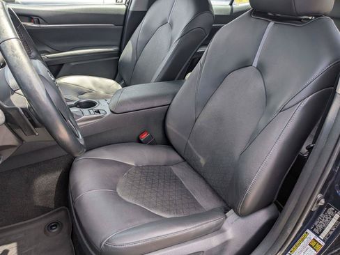 Used 2022 Toyota Camry XSE FWD image 26