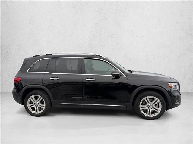 Used 2020 Mercedes-Benz GLB 250 4MATIC image 4