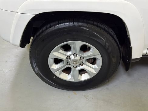 Used 2018 Toyota 4Runner SR5 RWD image 25