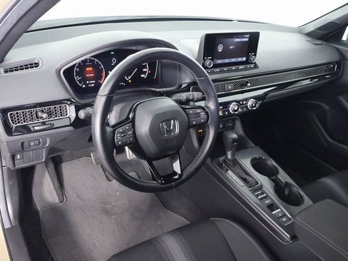 Used 2025 Honda Civic Sport image 7