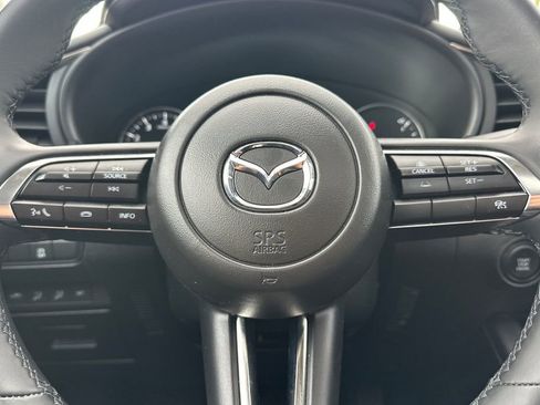 Certified 2025 MAZDA MAZDA3 s FWD image 23