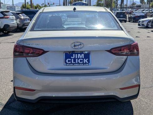 Used 2019 Hyundai Accent SE image 3