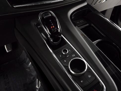 Used 2023 Cadillac Escalade V image 19