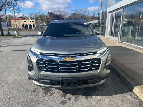 Used 2026 Chevrolet Equinox LT image 56