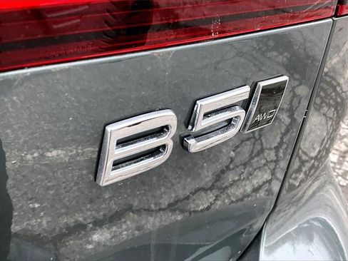 New 2026 Volvo V60 B5 Cross Country Ultra w/ Climate Package image 9