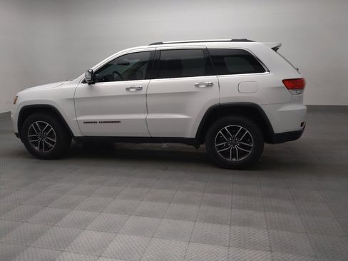 Used 2018 Jeep Grand Cherokee Limited image 3