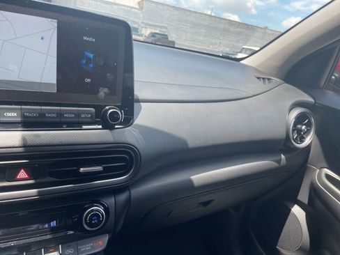 Used 2023 Hyundai Kona SEL w/ Convenience Package FWD image 18