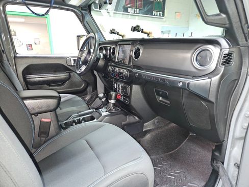 Used 2022 Jeep Wrangler Unlimited Rubicon 4xe image 24