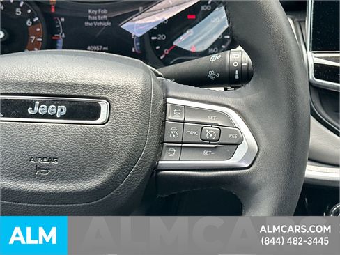 Used 2025 Jeep Compass Limited AWD/4WD image 28