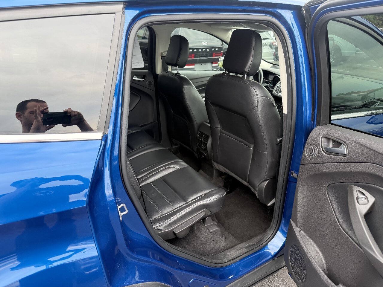 Used 2019 Ford Escape Titanium AWD/4WD image 7