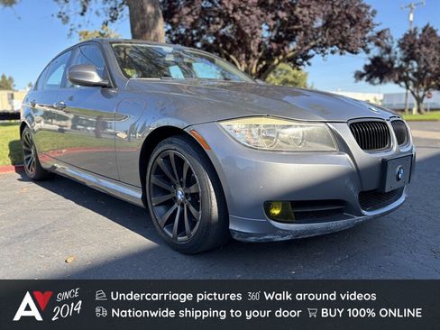 Used 2011 BMW 328i Sedan RWD image 1