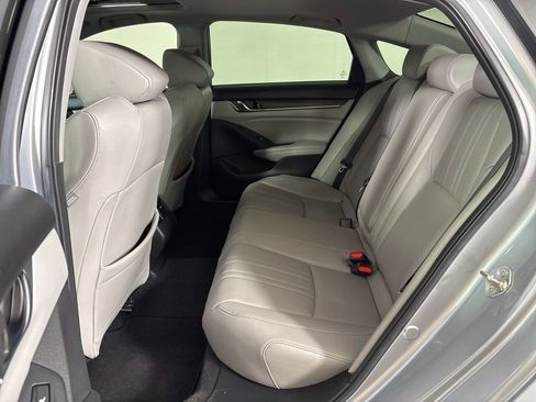 Used 2019 Honda Accord Touring image 35