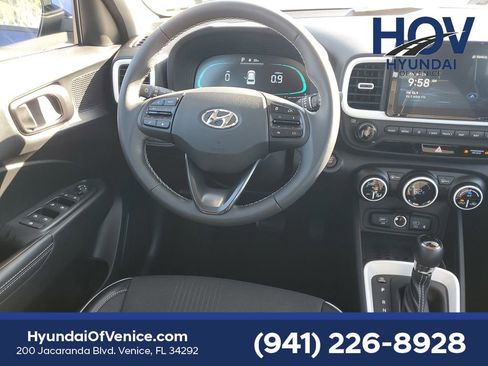 Certified 2023 Hyundai Venue Limited image 21