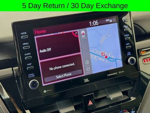 Used 2024 Toyota Camry XSE w/ Navigation Package FWD image 17