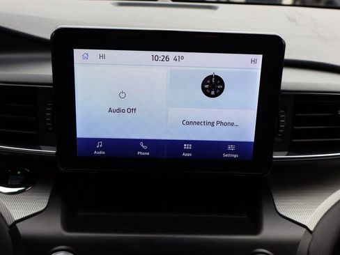 Used 2020 Ford Explorer XLT w/ Equipment Group 202A AWD/4WD image 8