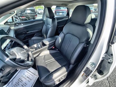 Used 2025 Kia K5 EX FWD image 11