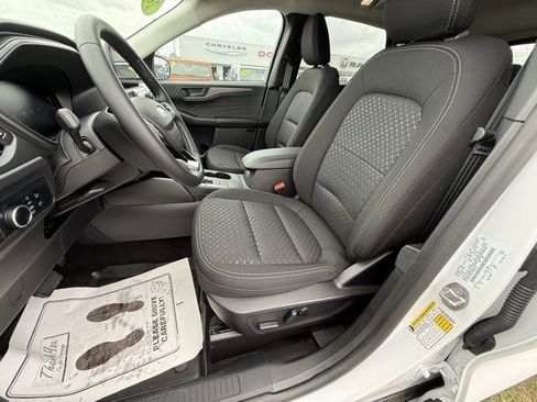 Used 2024 Ford Escape Active image 9