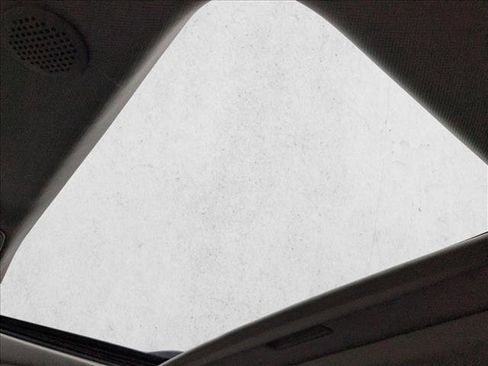 Used 2011 Chevrolet Equinox LTZ image 23