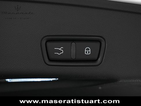 New 2025 Maserati Grecale Modena AWD/4WD image 31