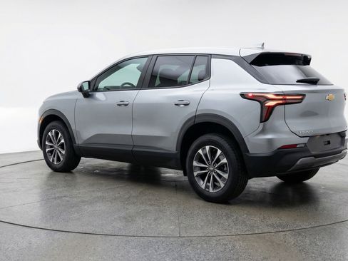 Used 2025 Chevrolet Equinox LT image 6