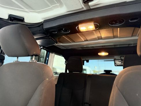 Used 2015 Jeep Wrangler Unlimited Sport w/ Quick Order Package 24S image 36