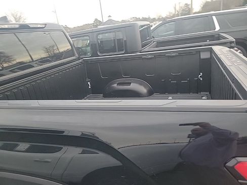 Used 2022 Toyota Tundra SR5 image 15