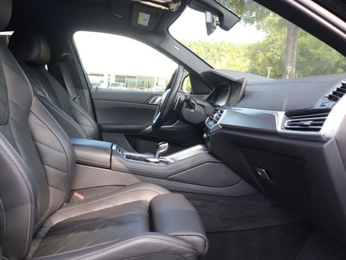 Used 2023 BMW X6 xDrive40i AWD/4WD image 19