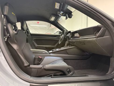 Certified 2024 Porsche 911 GT3 RWD image 27